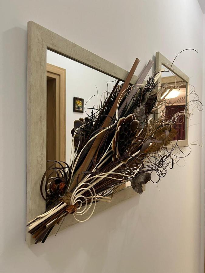 Paris Luxury Top Centre 2Bdr Apt W Work Desk And Wifi Near Nevsky Cathedral Sófia Exterior foto